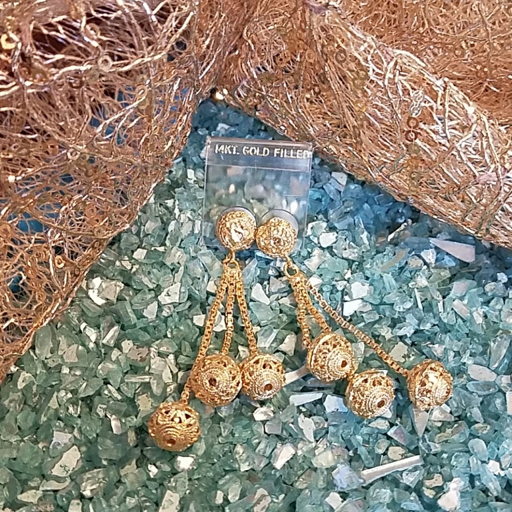 NWT 14K GOLD FILLED DANGLES